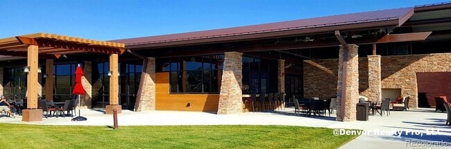 Building Photo - 10803 N Montane Dr