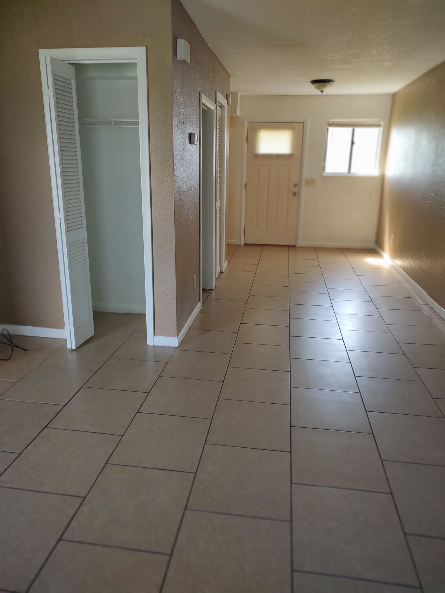 Building Photo - 5818 Butler Dr