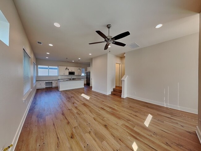 Building Photo - Fabulous 3-Story Townhouse in Frisco Heigh...