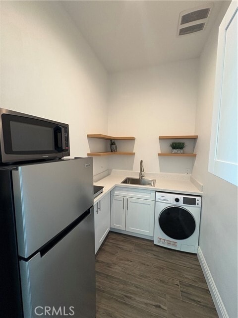 Building Photo - 250 Mt Rushmore Dr