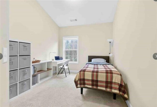 Building Photo - 2407 Tenor Ln