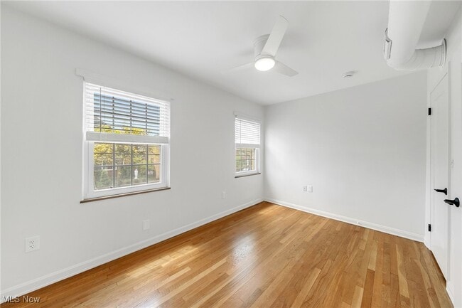 Building Photo - 12900 Madison Ave