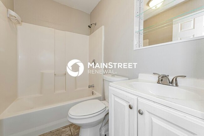 Building Photo - 3 Bedroom Pet-Friendly Home in Greenacres, FL with Main Street Renewal