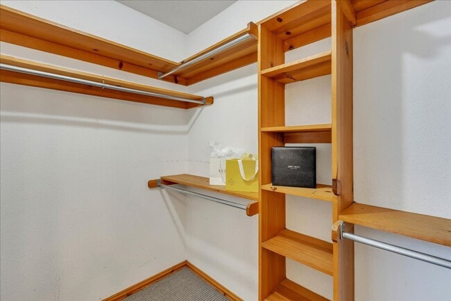 Building Photo - Look at this Bonus Room!!!