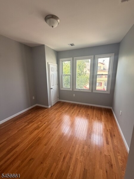 Building Photo - 59 Campfield St