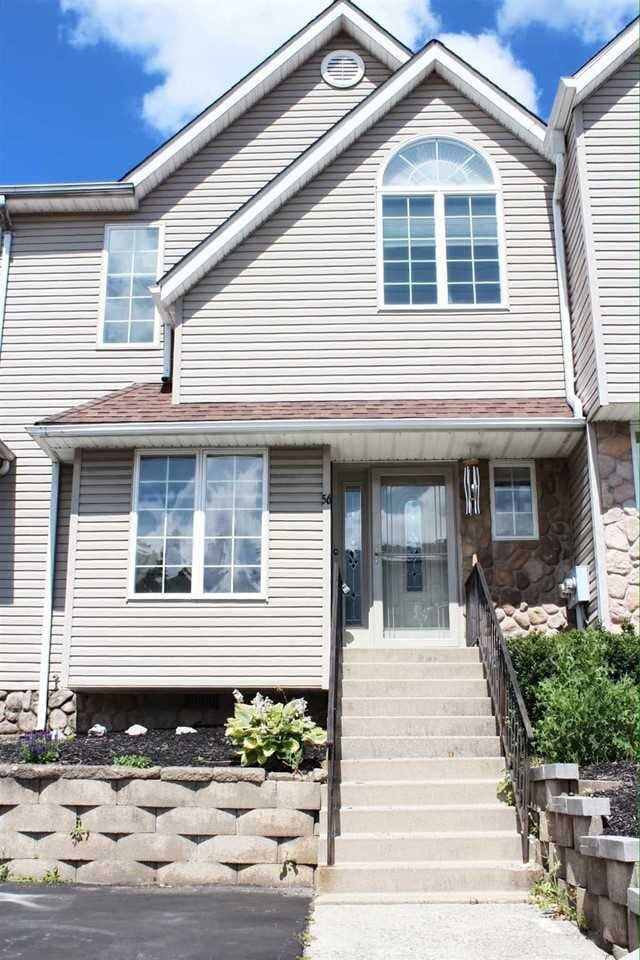 Building Photo - 56 Roundtree Ct
