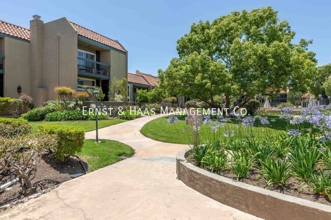 Building Photo - 958 Palo Verde Ave