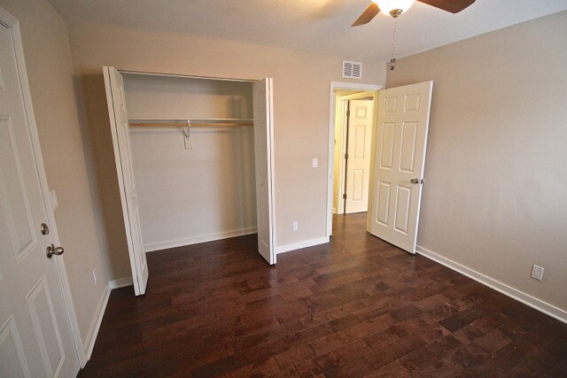 Building Photo - 3928 Warwick Blvd