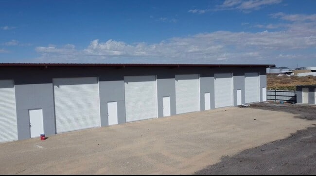 Building Photo - 13710 Laura Ln