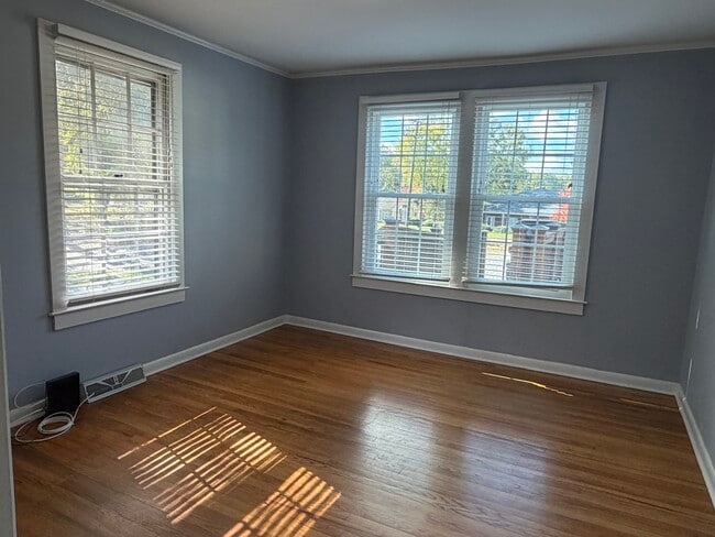 Building Photo - 2246 Ebenezer Rd