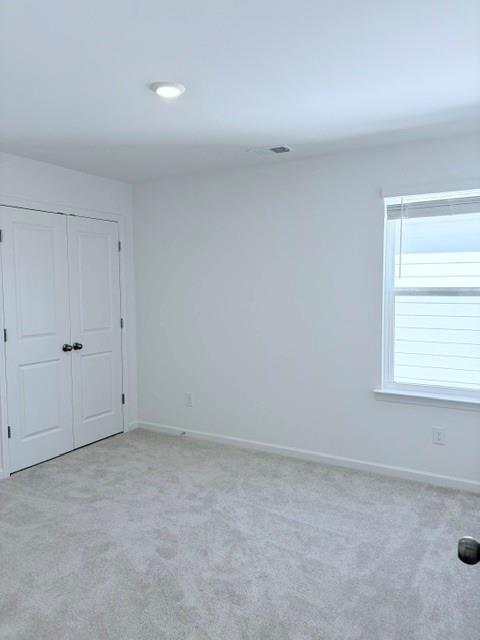 Building Photo - 305 Daybreak Dr