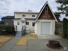 Building Photo - 2 Bedroom, 1 Bathroom Tacoma Home