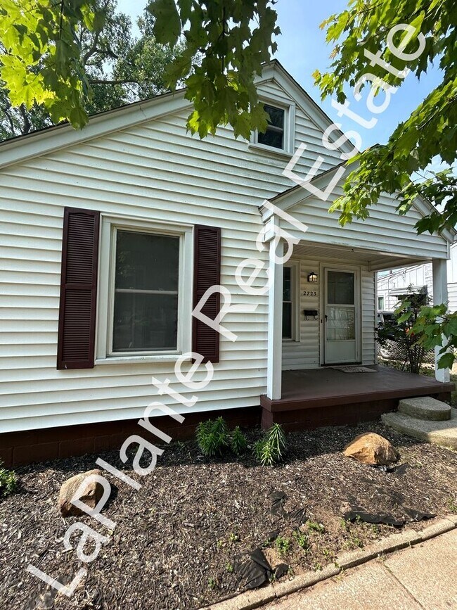 Building Photo - 2723 Eldora Dr