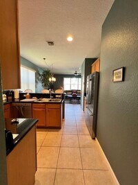 Building Photo - 217 Berenger Walk