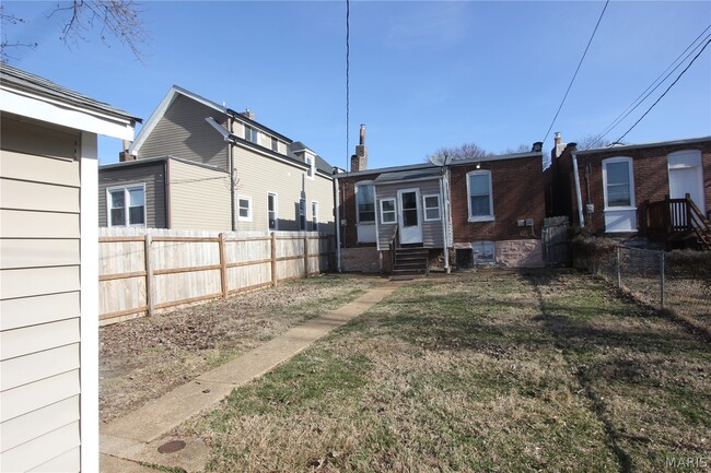 Building Photo - 4614 Cecil Pl