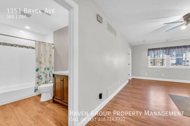 Building Photo - 1151 Bryce Ave