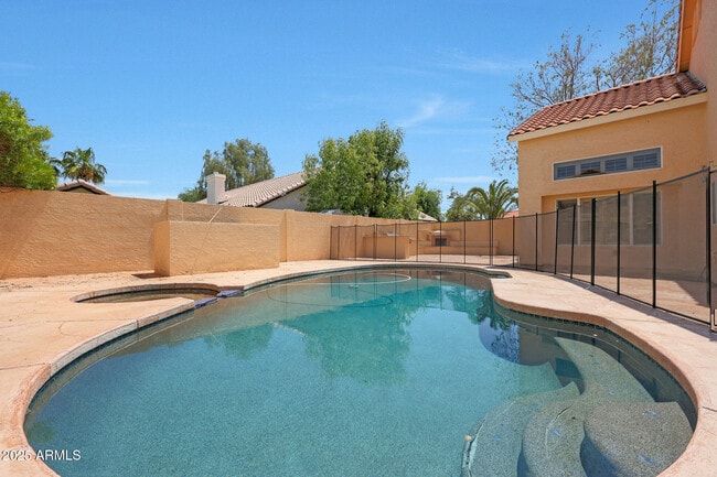 Building Photo - 8830 E Carol Way
