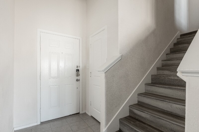 Building Photo - 1023 Chad Lp