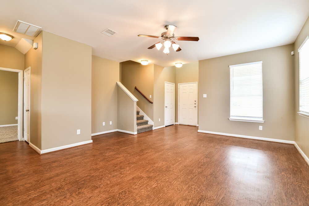 Building Photo - 2703 Sleepy Knoll Dr