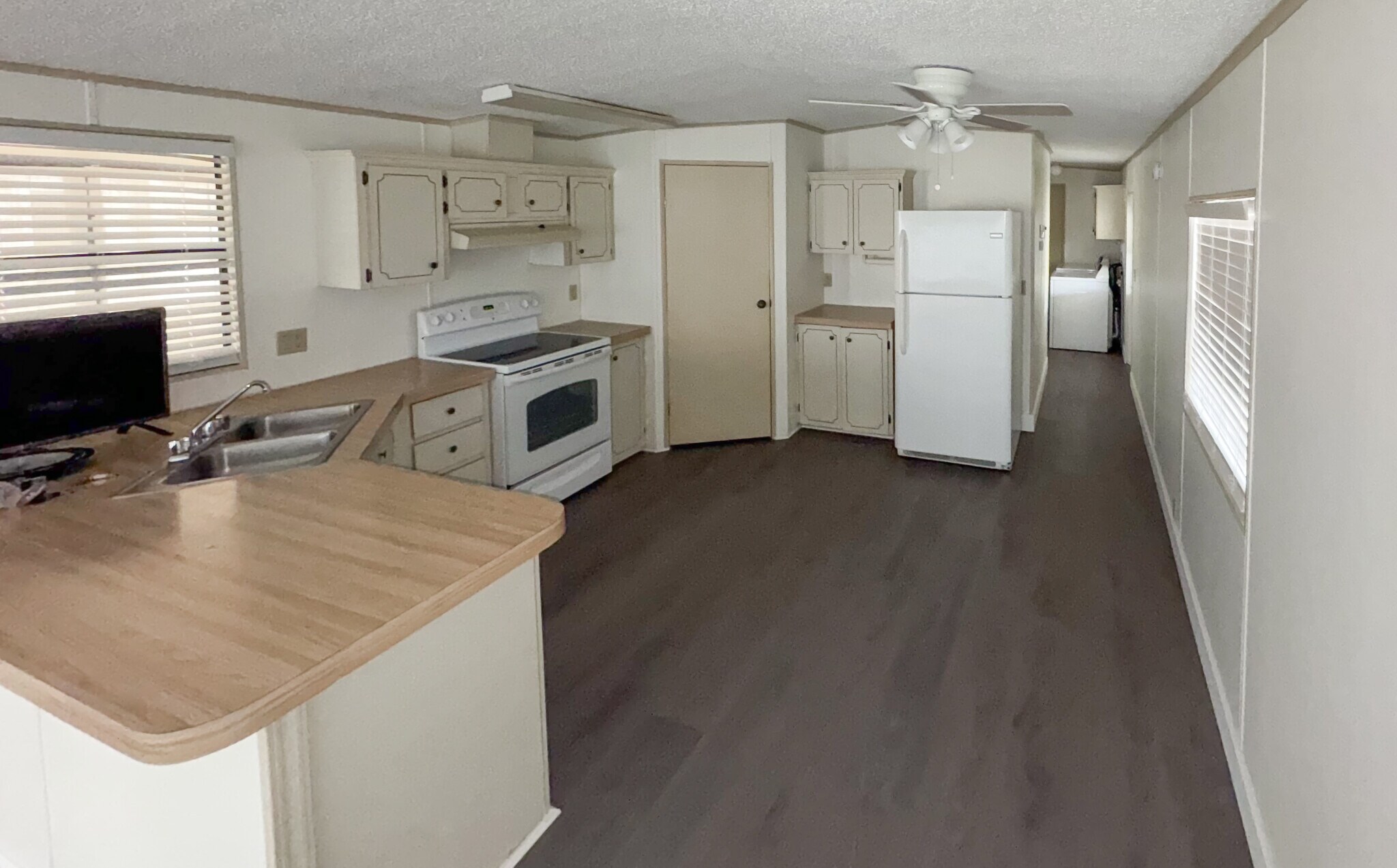 Building Photo - 3202 SE 39th Ave