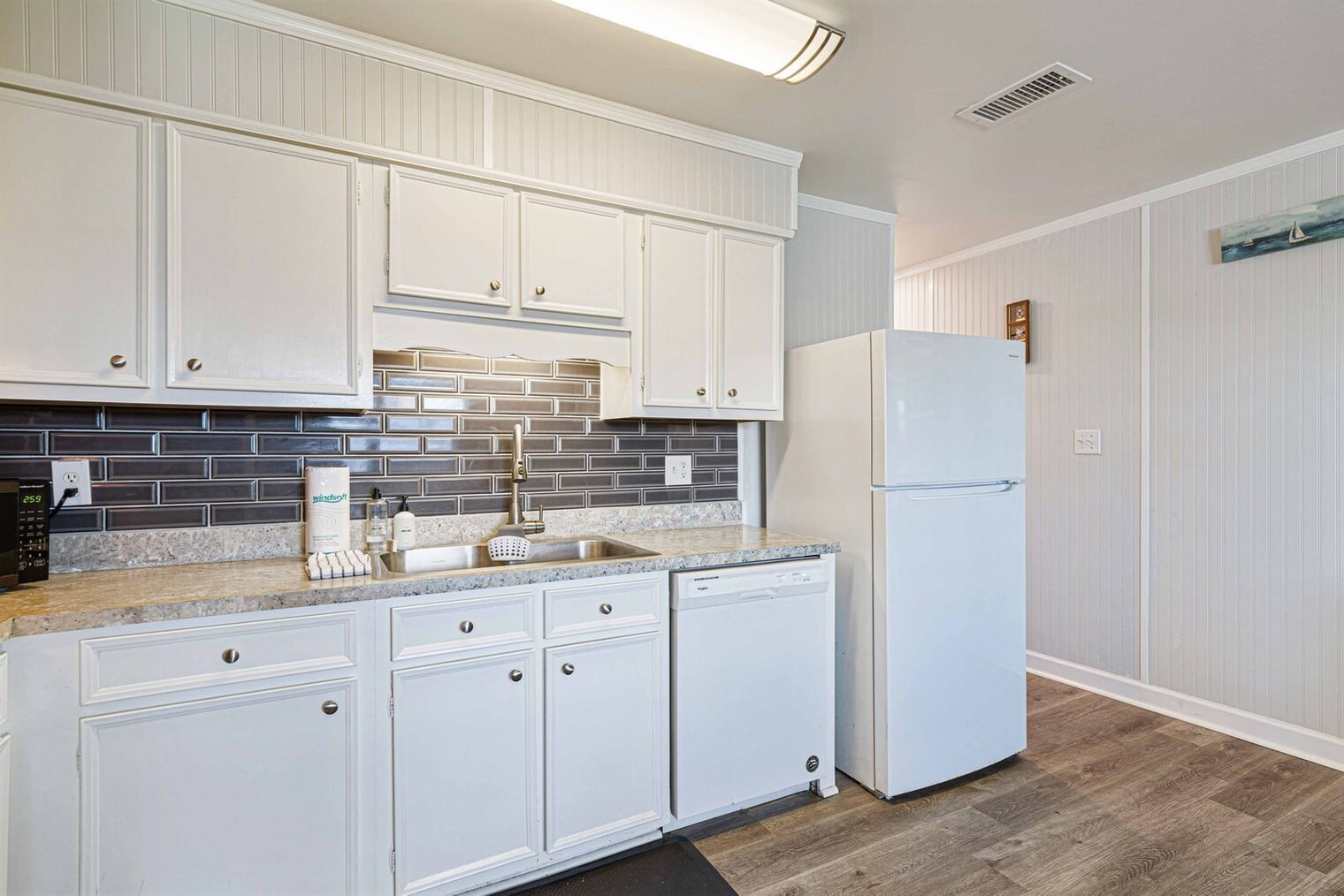 Building Photo - 334 Bluefish Dr