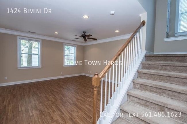 Building Photo - 1424 Bimini Dr