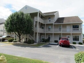 Building Photo - 1095 Plantation Dr W