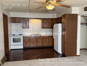 Building Photo - 1311 N 1st St