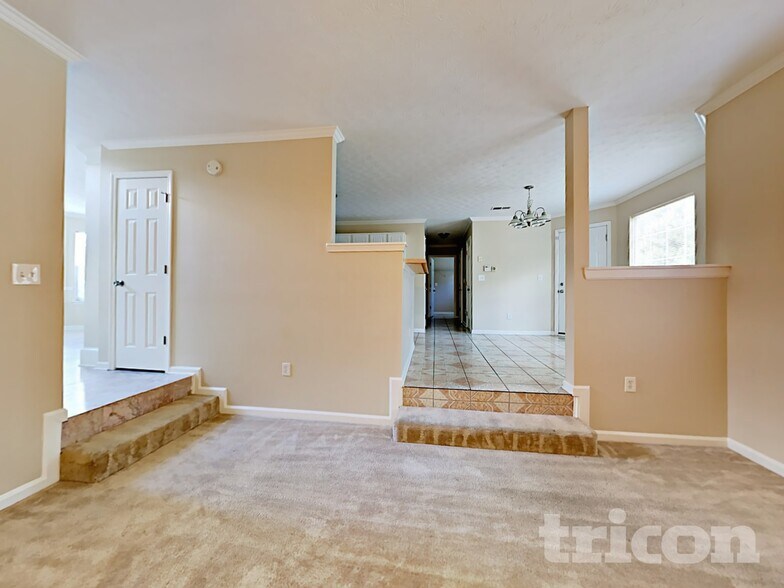 Building Photo - 9452 Carnes Crossing Cir