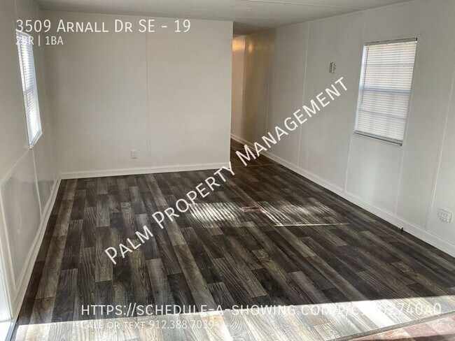 Building Photo - 3509 Arnall Dr