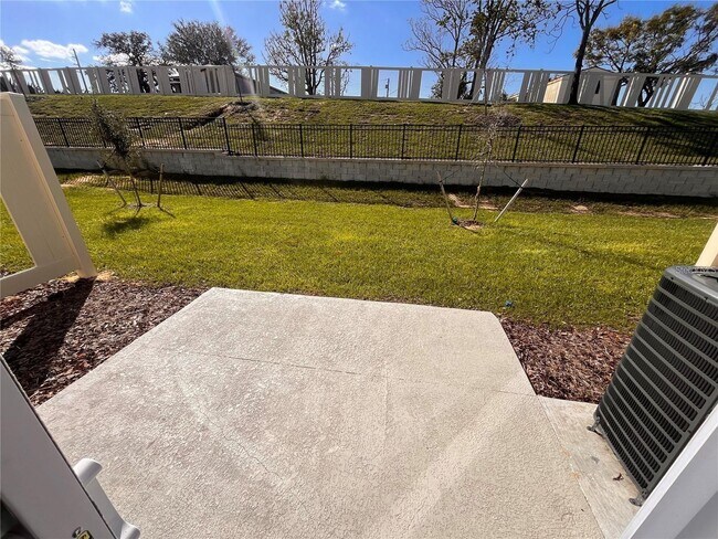 Building Photo - 1266 Balsam Dr