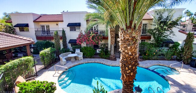 Primary Photo - 7910 E Wilshire Dr