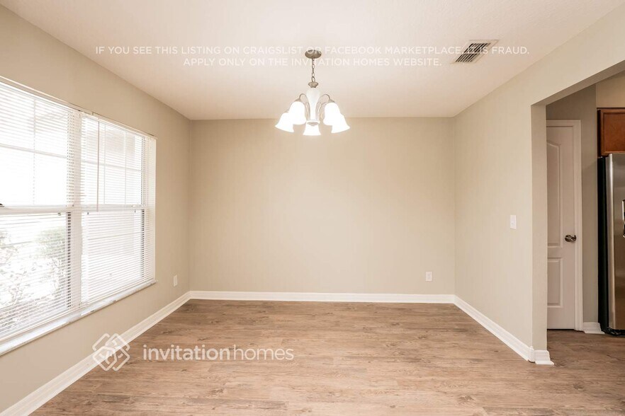 Building Photo - 2171 Big Buck Dr