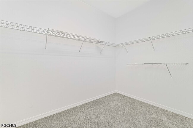 Building Photo - 14760 Pinnacle Pl