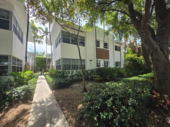 Building Photo - 1560 Pennsylvania Ave