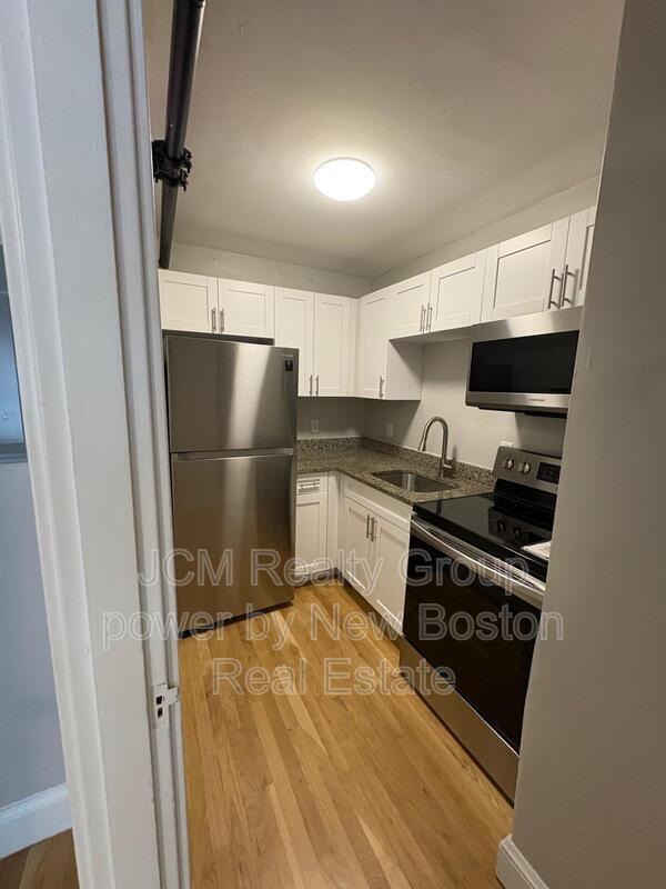 Building Photo - 40 Butler Rd