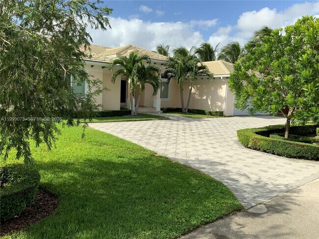 Building Photo - 12308 SW 94th Pl