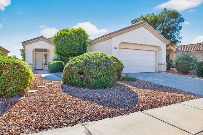 Primary Photo - 37690 Turnberry Isle Dr