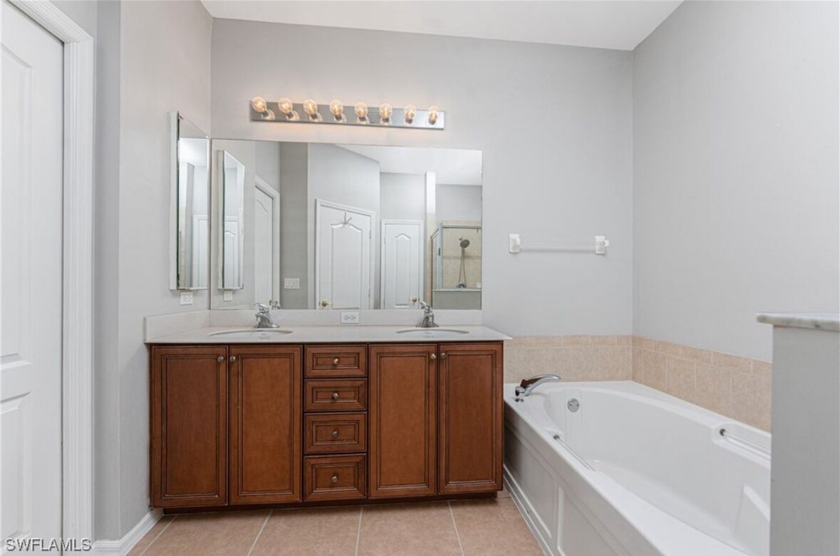 Building Photo - 3310 Midship Dr
