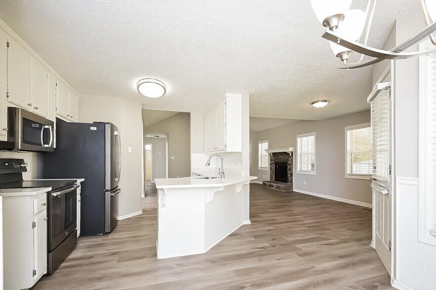 Building Photo - 530 Allens Landing Ct