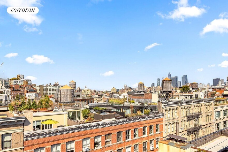 Building Photo - 104 Wooster St