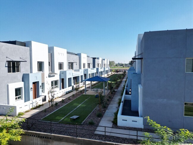 Building Photo - Brand New Never Lived in! Location, location, location! Stunning modern style 3 bedroom/2.5 bathr...