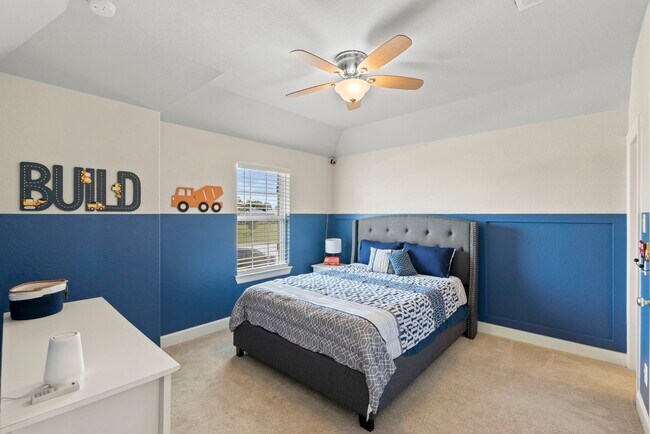 Building Photo - 9502 Windsong Dr