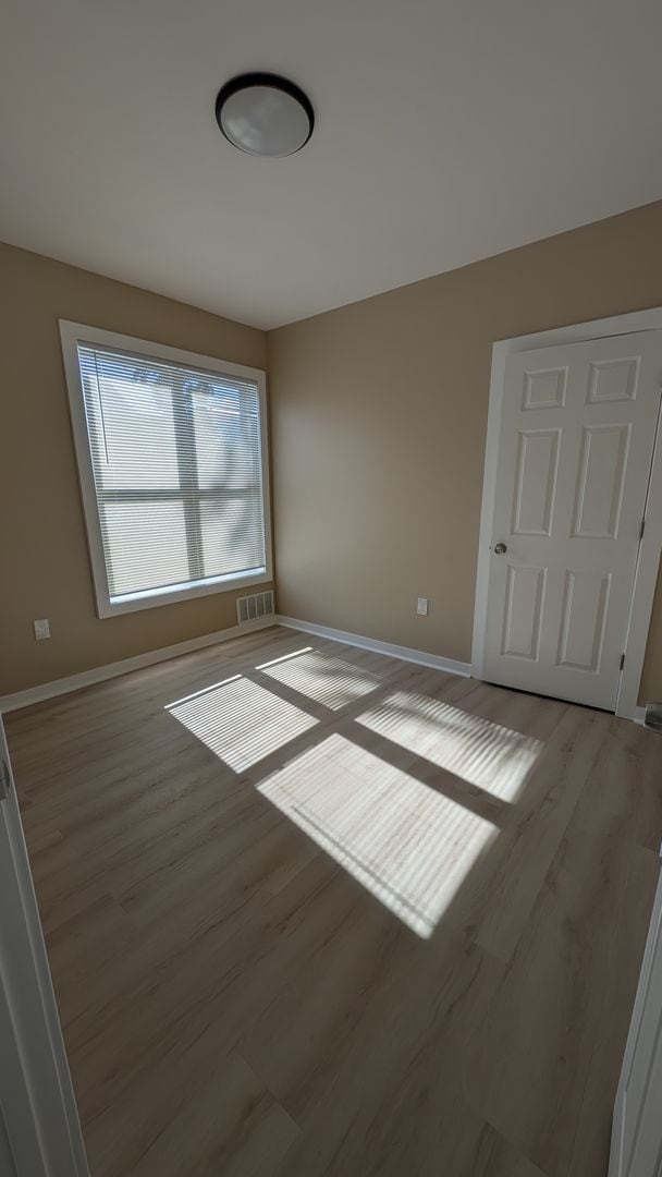 Building Photo - Newly Renovated Two-Bedroom