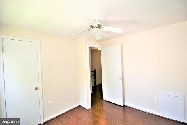 Building Photo - 10602 Tuppence Ct