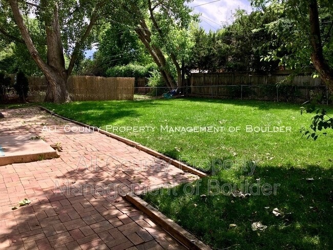 Building Photo - 3135 Folsom St