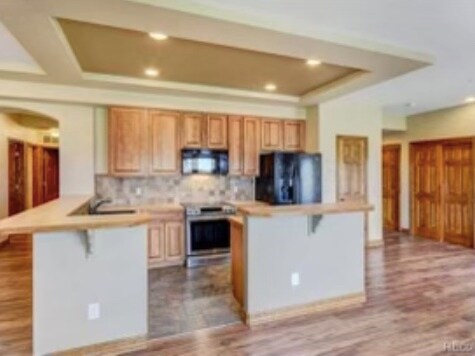 Kitchen - 23205 Bay Oaks Ave