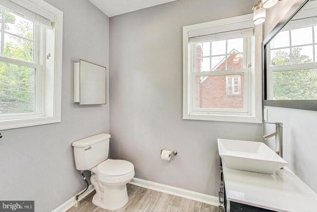 Building Photo - 3418 Pennsylvania Ave. SE