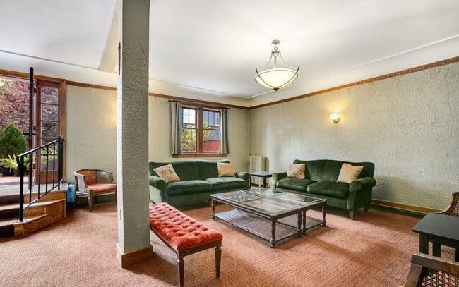 Building Photo - Garden Court Condominium ~ Capitol Hill