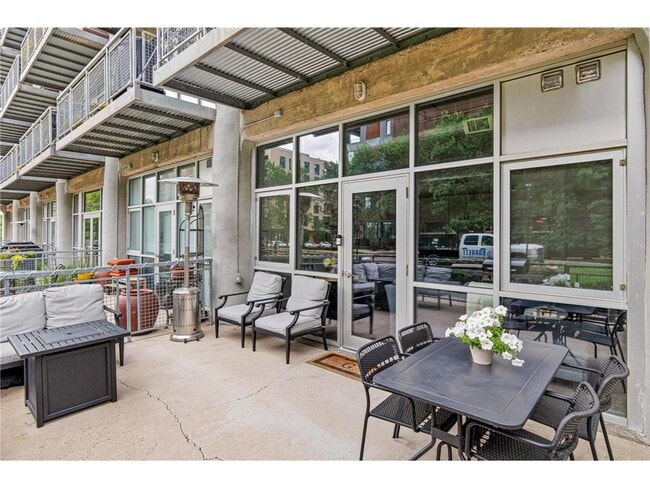 Building Photo - 748 N 3rd St